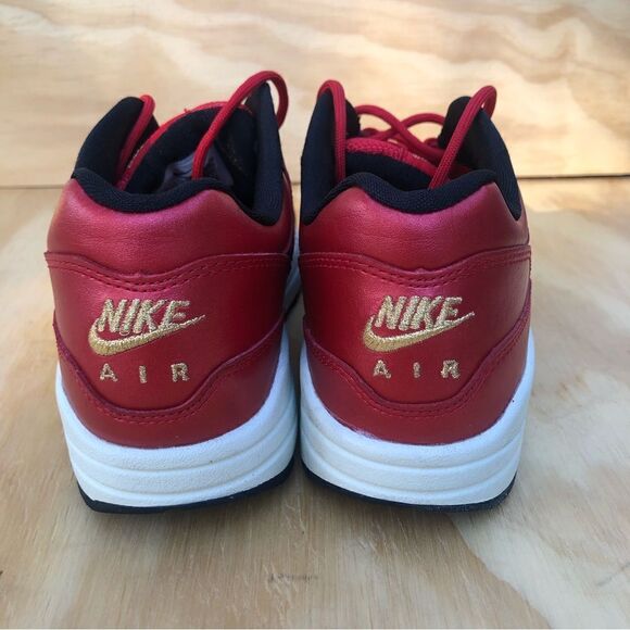 Nike Air Max 1 Red Gold Sequin Women’s Size 6.5 - Picture 4 of 11